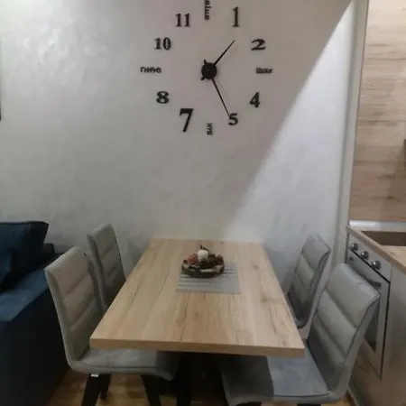 Apartment Min Lux &